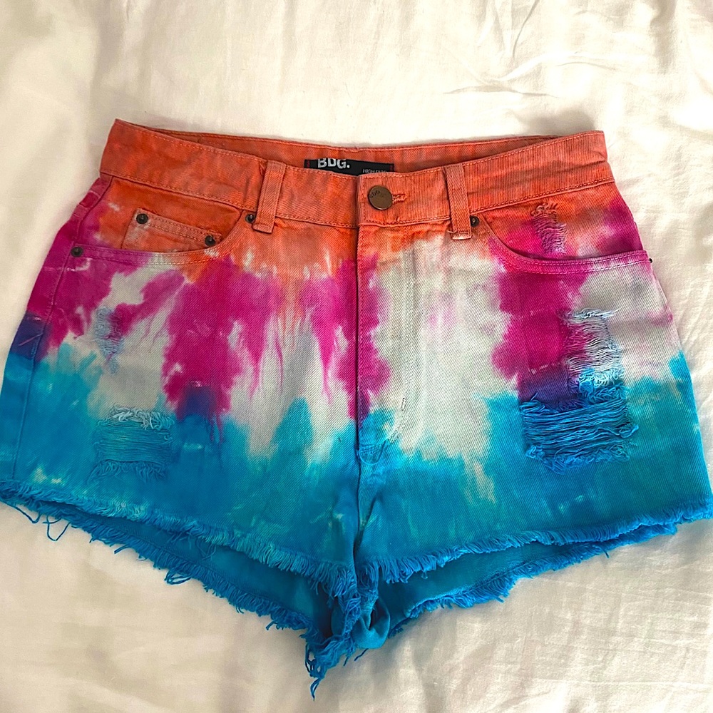 BDG Tye Dye Shorts Distressed